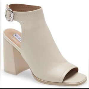 Steve Madden Tangible Bone/Cream Upper Leather Block Heel Open Toe Bootie 6.5M